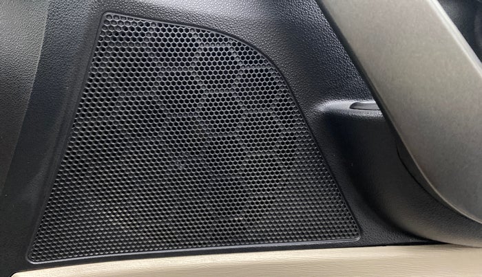 2017 Mahindra XUV500 W8 FWD, Diesel, Manual, 65,481 km, Speaker