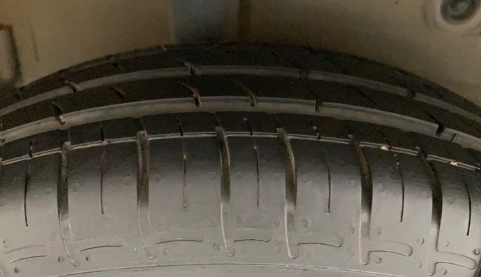 2019 Maruti Celerio ZXI, Petrol, Manual, 46,776 km, Right Rear Tyre Tread