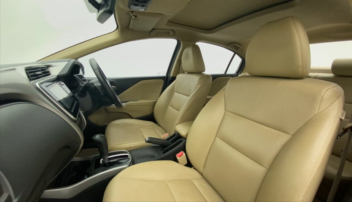 2020 Honda City 1.5L I-VTEC ZX CVT, Petrol, Automatic, 48,811 km, Right Side Front Door Cabin