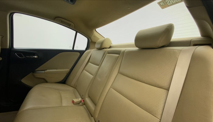 2020 Honda City 1.5L I-VTEC ZX CVT, Petrol, Automatic, 48,811 km, Right Side Rear Door Cabin
