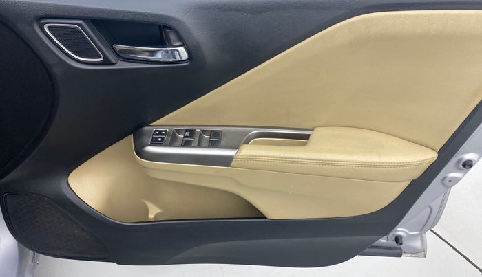 2020 Honda City 1.5L I-VTEC ZX CVT, Petrol, Automatic, 48,811 km, Driver Side Door Panels Control