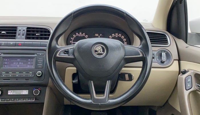 2015 Skoda Rapid 1.5 TDI CR ELEGANCE AT, Diesel, Automatic, 1,07,391 km, Steering Wheel Close Up