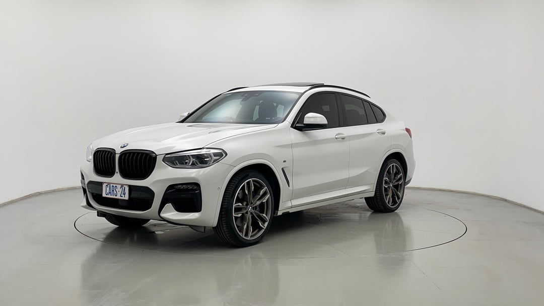 Left Front Diagonal (45- Degree) View