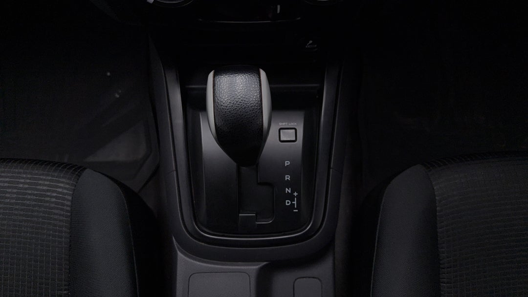 2019 Isuzu D-MAX Sx Hi-ride (4x2), Automatic, 132217 km, Gear Lever 