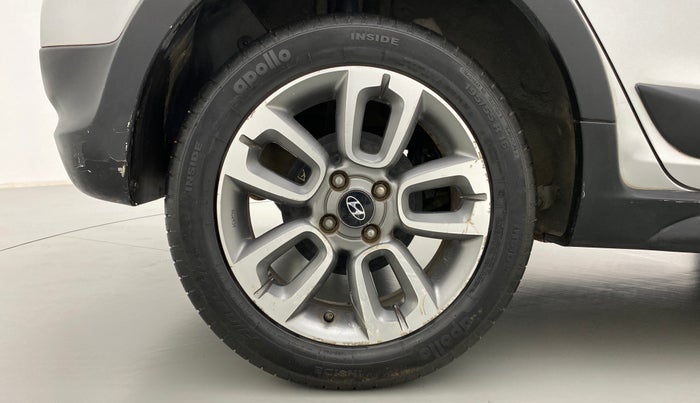 2016 Hyundai i20 Active 1.2 SX, Petrol, Manual, 48,101 km, Right Rear Wheel