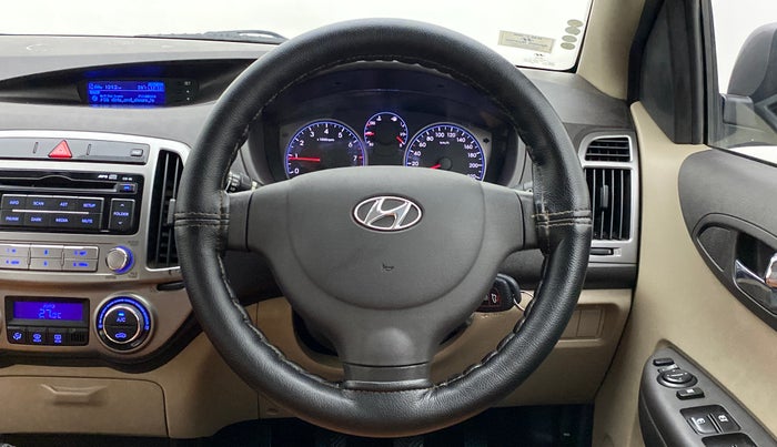 2014 Hyundai i20 MAGNA O 1.2, Petrol, Manual, 18,483 km, Steering Wheel Close Up