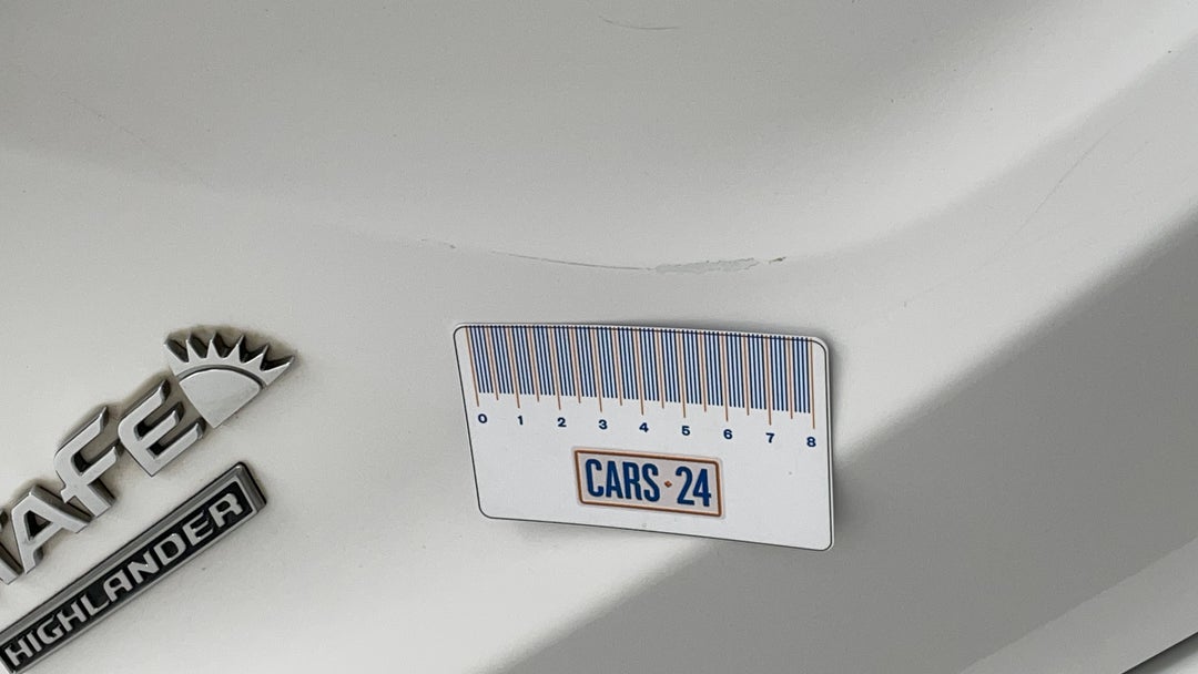 Boot / Tailgate Tailgate Scratch