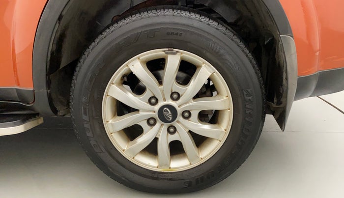 2015 Mahindra XUV500 W10, Diesel, Manual, 57,926 km, Left Rear Wheel