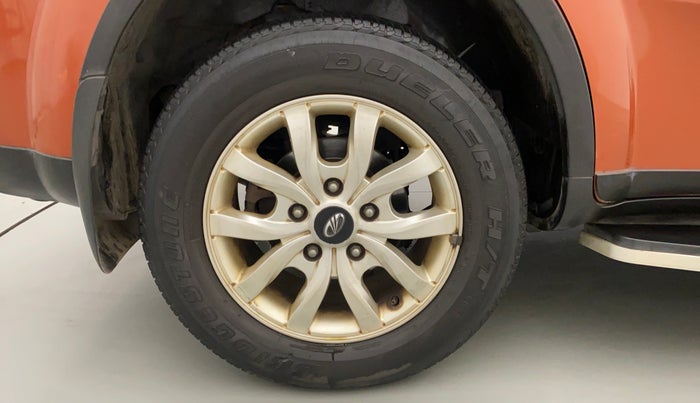 2015 Mahindra XUV500 W10, Diesel, Manual, 57,926 km, Right Rear Wheel
