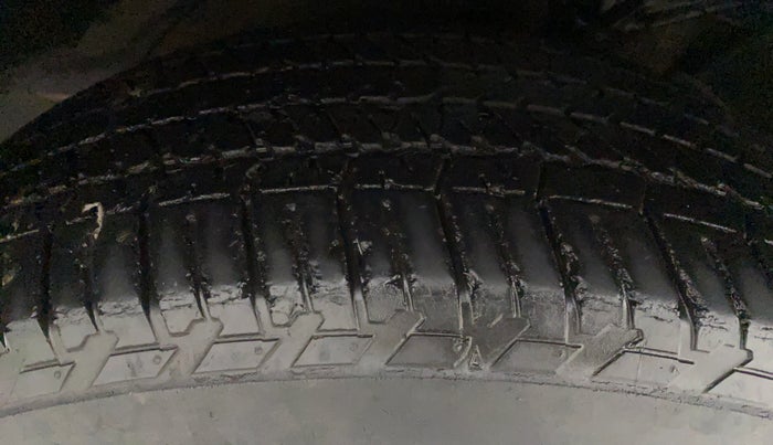 2015 Mahindra XUV500 W10, Diesel, Manual, 57,926 km, Right Rear Tyre Tread