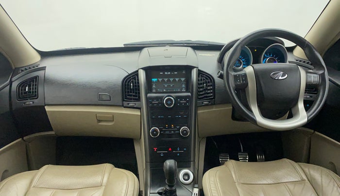 2015 Mahindra XUV500 W10, Diesel, Manual, 57,926 km, Dashboard