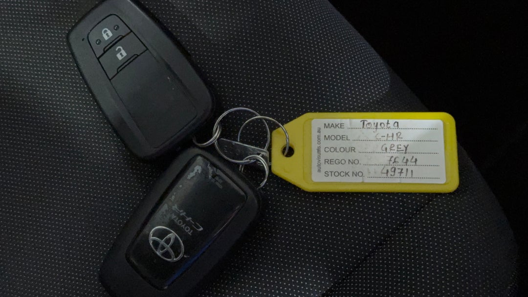 2021 Toyota C-HR Gxl (2WD), Automatic, 50059 km, Key Close-up