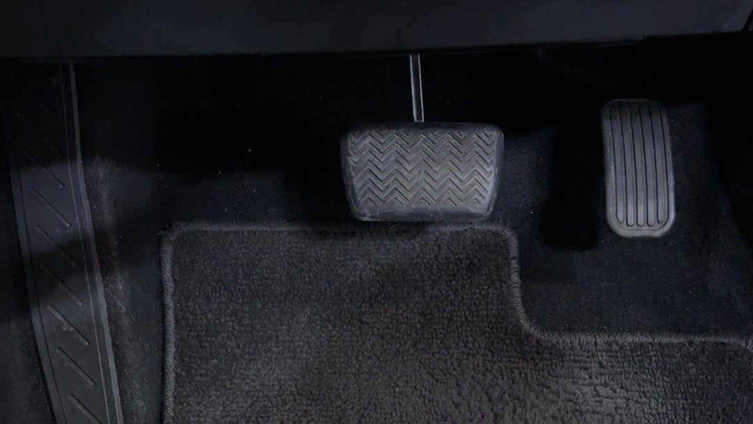 2021 Toyota C-HR Gxl (2WD), Automatic, 50059 km, Pedals and Footmat