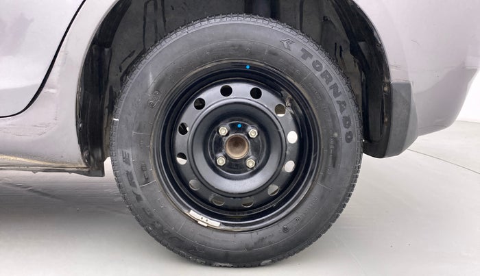 2014 Maruti Swift Dzire VXI, Petrol, Manual, 48,332 km, Left Rear Wheel