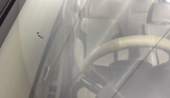 2014 Maruti Swift Dzire VXI, Petrol, Manual, 48,332 km, Front windshield - Minor spot on windshield