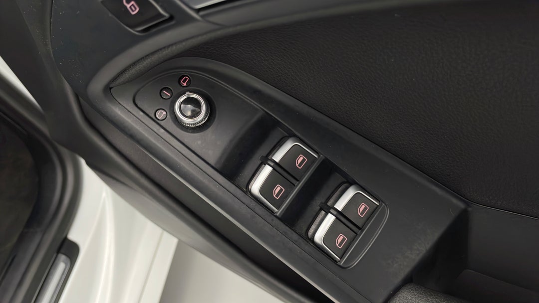 2014 Audi A5 1.8 Tfsi, Automatic, 109850 km, Drivers Side Door Panel Controls