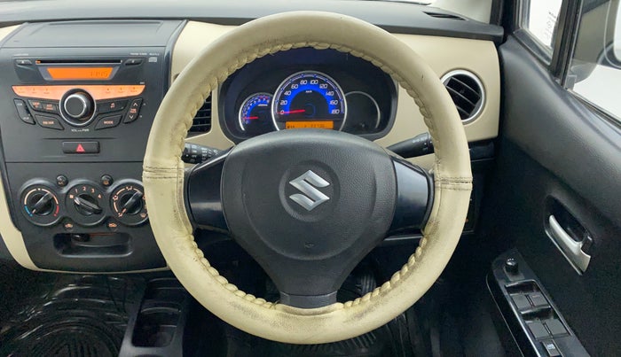 2018 Maruti Wagon R 1.0 VXI, Petrol, Manual, 33,808 km, Steering Wheel Close Up