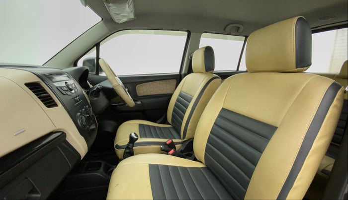 2018 Maruti Wagon R 1.0 VXI, Petrol, Manual, 33,808 km, Right Side Front Door Cabin