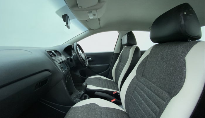 2017 Volkswagen Ameo TRENDLINE 1.5L, Diesel, Manual, 86,802 km, Right Side Front Door Cabin