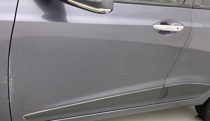 2014 Hyundai Grand i10 SPORTZ 1.2 KAPPA VTVT, Petrol, Manual, 38,007 km, Front passenger door - Minor scratches