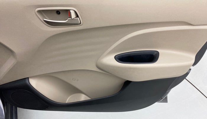 2019 Hyundai NEW SANTRO SPORTZ AMT, Petrol, Automatic, 25,159 km, Driver Side Door Panels Control