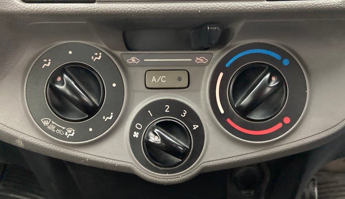 2011 Toyota Etios Liva G, Petrol, Manual, 67,229 km, AC Unit - Car heater not working