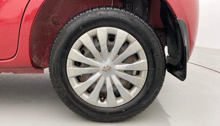 2011 Toyota Etios Liva G, Petrol, Manual, 67,229 km, Left Rear Wheel