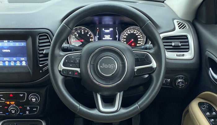 2018 Jeep Compass 2.0 LONGITUDE (O), Diesel, Manual, 62,801 km, Steering Wheel Close Up