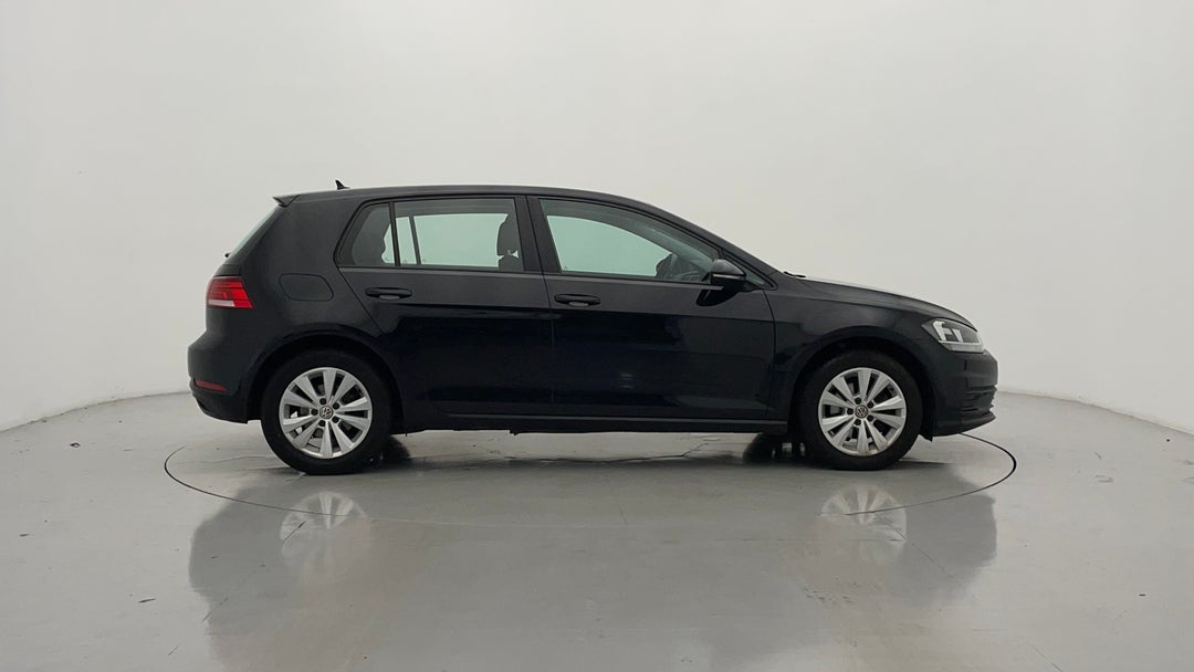 2019 Volkswagen Golf 110 Tsi Trendline, Automatic, 56645 km, Right Side View