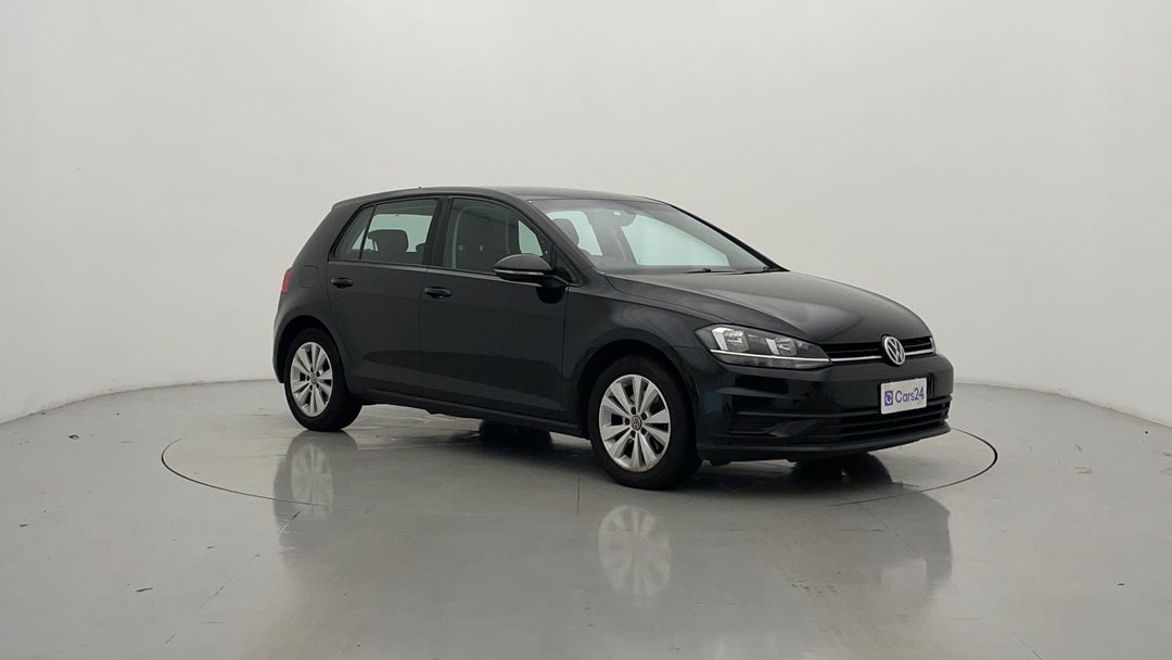 2019 Volkswagen Golf 110 Tsi Trendline, Automatic, 56645 km, Right Front Diagonal (45- Degree) View