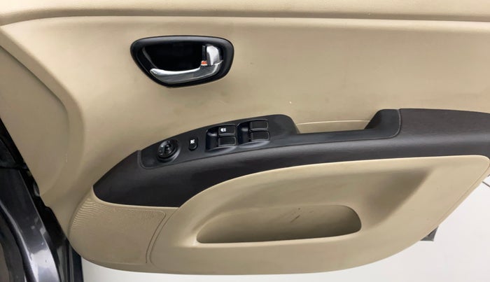 2012 Hyundai i10 SPORTZ 1.2 AT, Petrol, Automatic, 39,736 km, Driver Side Door Panels Control