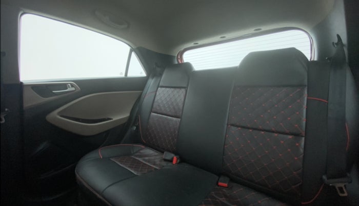 2019 Hyundai Elite i20 1.2 SPORTS PLUS VTVT, CNG, Manual, 13,839 km, Right Side Rear Door Cabin