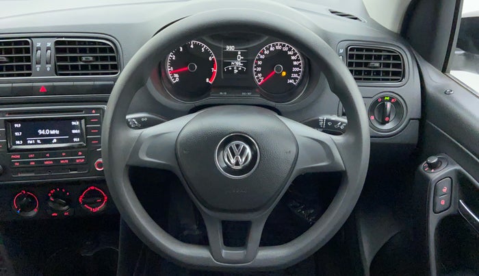 2018 Volkswagen Ameo COMFORTLINE 1.0, Petrol, Manual, 14,851 km, Steering Wheel Close Up