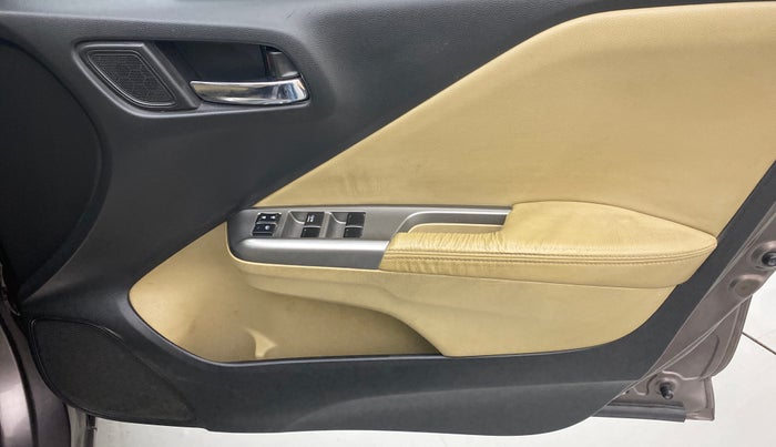 2015 Honda City 1.5L I-DTEC VX, Diesel, Manual, 60,128 km, Driver Side Door Panels Control