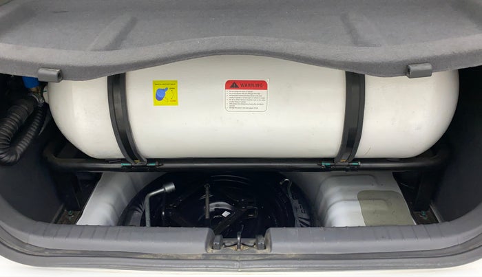 2022 Hyundai GRAND I10 NIOS SPORTZ 1.2 KAPPA VTVT CNG, CNG, Manual, 35,079 km, Boot Inside