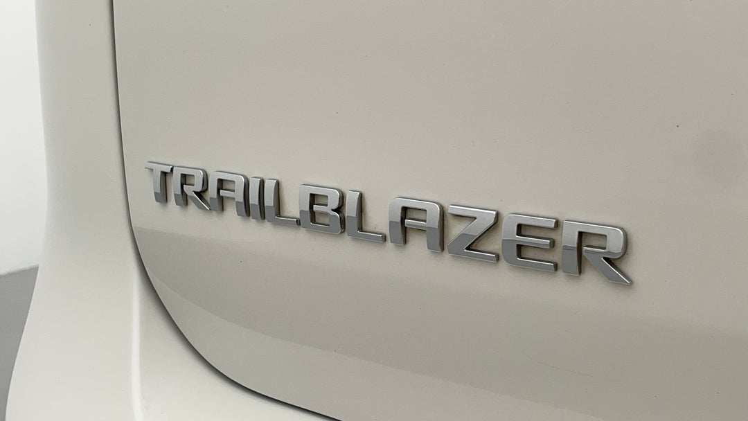 Badge (Boot Left Side)