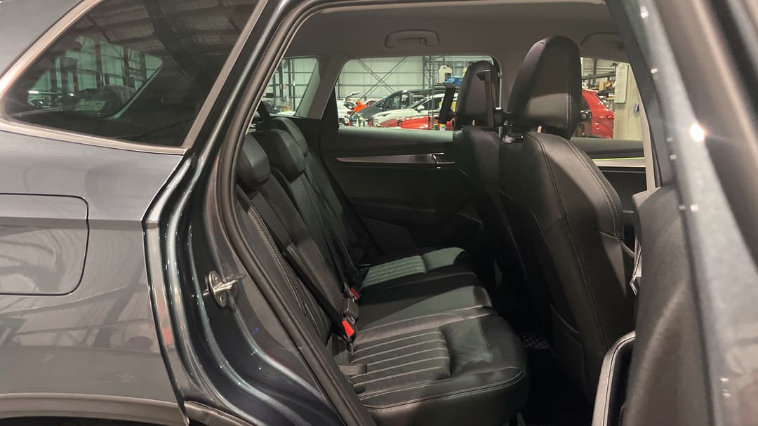 2019 SKODA Karoq 110tsi, Automatic, 62939 km, Right Side Rear Door Cabin View