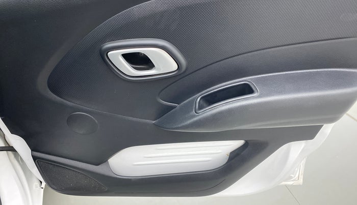2018 Datsun Redi Go T (O), Petrol, Manual, 10,212 km, Driver Side Door Panels Controls