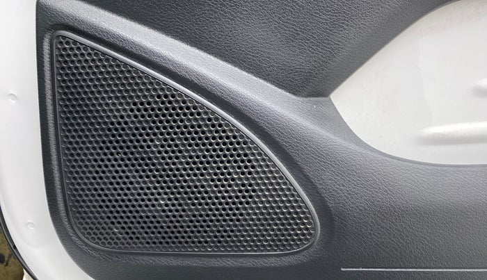 2018 Datsun Redi Go T (O), Petrol, Manual, 10,212 km, Speakers