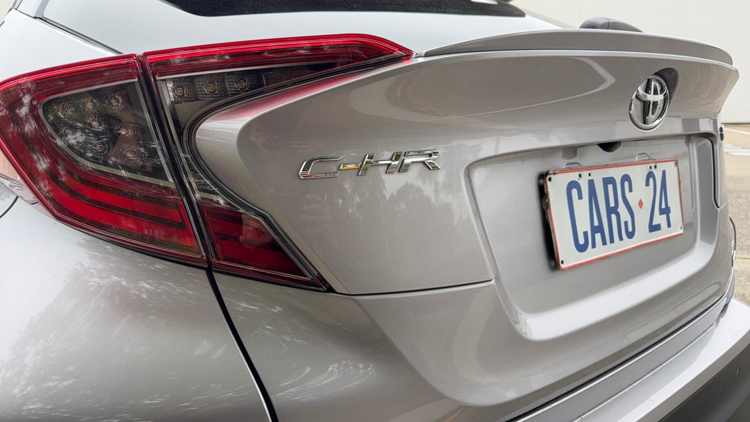 Badge (Boot Left Side)