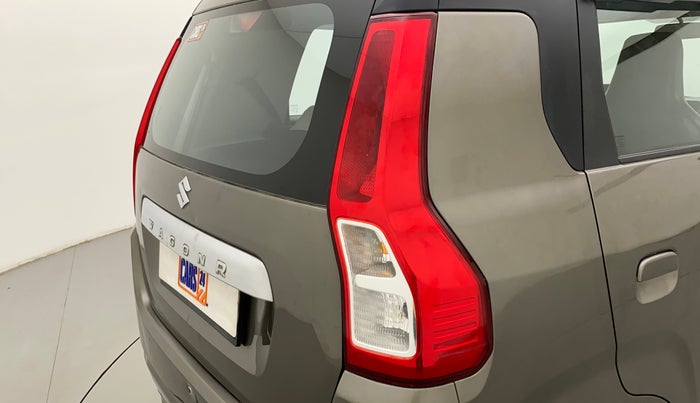 2022 Maruti New Wagon-R VXI 1.0 AMT, Petrol, Automatic, 22,666 km, Right tail light - Minor scratches