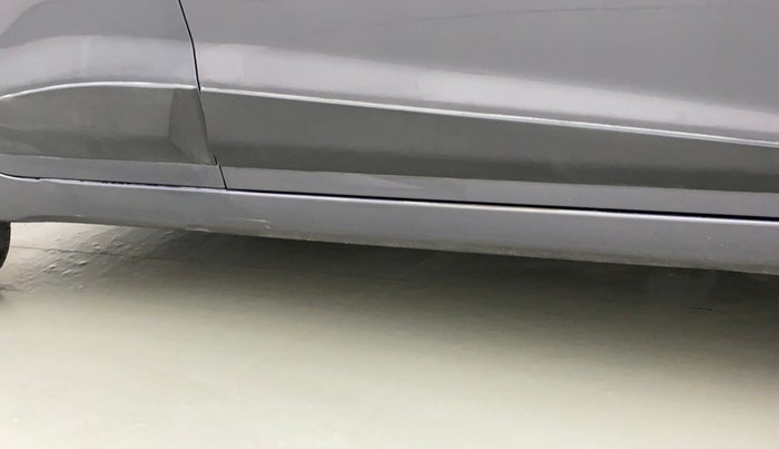 2013 Hyundai Grand i10 SPORTZ 1.2 KAPPA VTVT, Petrol, Manual, 79,205 km, Right running board - Minor scratches