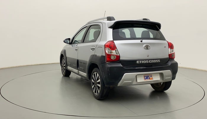 2015 Toyota Etios CROSS 1.2 G, Petrol, Manual, 1,01,154 km, Left Back Diagonal