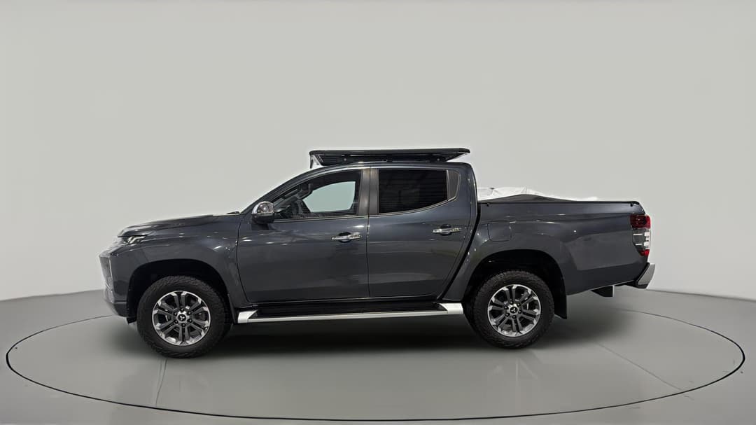 2020 Mitsubishi Triton Gls (4x4), Automatic, 76130 km, Left Side View