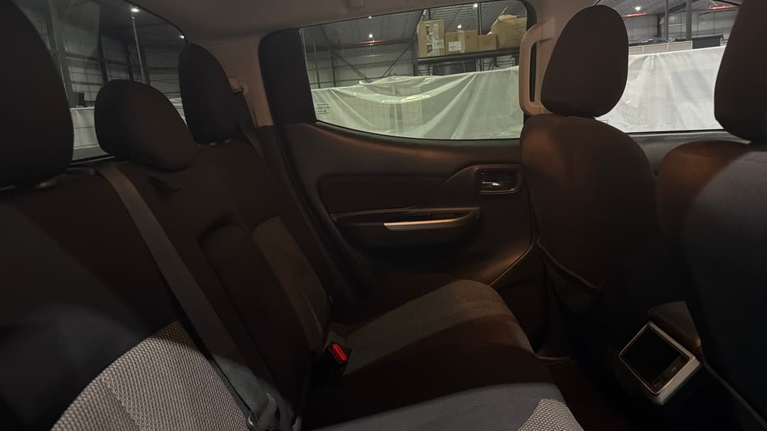2020 Mitsubishi Triton Gls (4x4), Automatic, 76130 km, Right Side Rear Door Cabin View