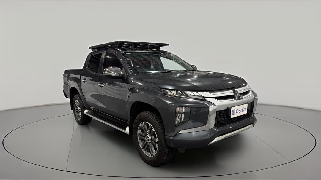 2020 Mitsubishi Triton Gls (4x4), Automatic, 76130 km, Right Front Diagonal (45- Degree) View