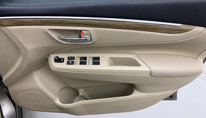 2019 Maruti Ciaz ALPHA 1.5 SHVS PETROL, Petrol, Manual, 62,586 km, Driver Side Door Panels Control