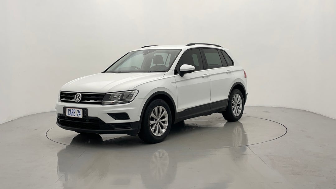 2018 Volkswagen Tiguan 110 Tsi Trendline, Automatic, 74779 km, Left Front Diagonal (45- Degree) View