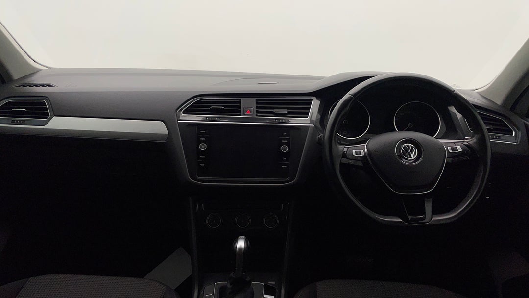 2018 Volkswagen Tiguan 110 Tsi Trendline, Automatic, 74779 km, Dashboard View