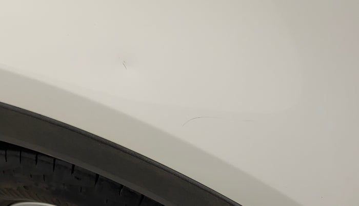 2015 Hyundai Creta SX 1.6 DIESEL, Diesel, Manual, 1,07,555 km, Left quarter panel - Minor scratches